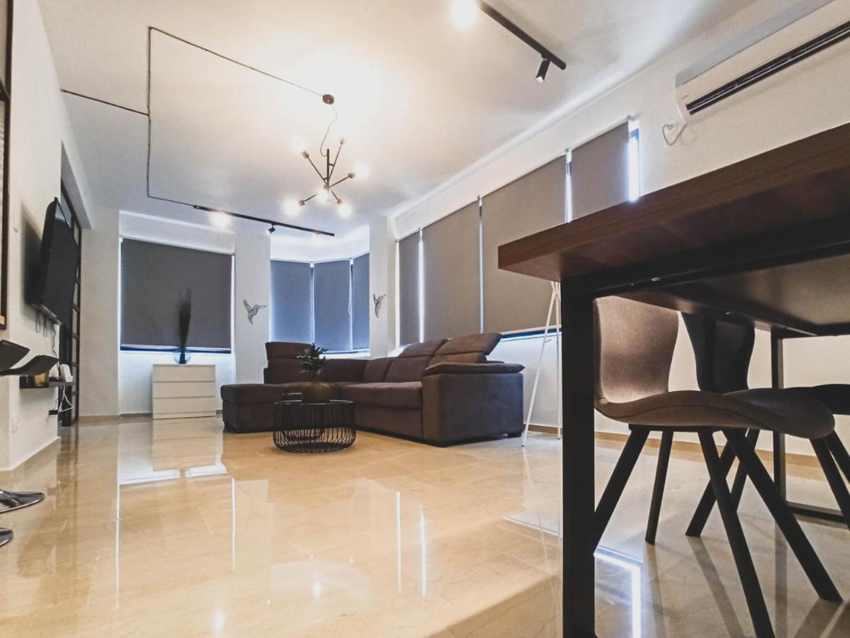 Sunlight - Volos City Center Spacious Modern Apartments מראה חיצוני תמונה