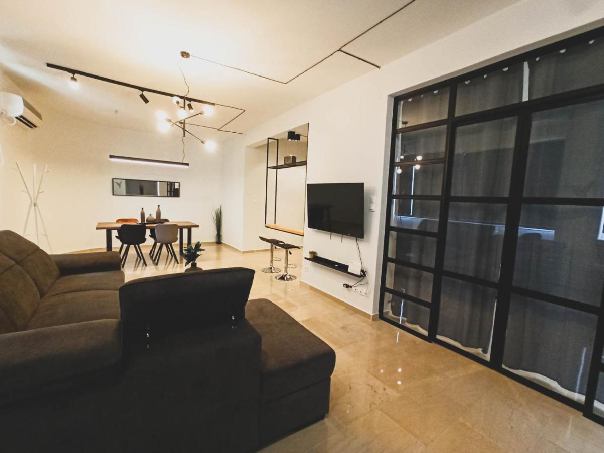 Sunlight - Volos City Center Spacious Modern Apartments מראה חיצוני תמונה