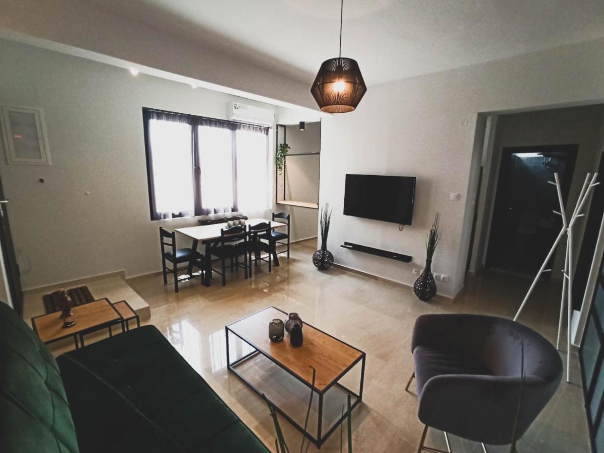 Sunlight - Volos City Center Spacious Modern Apartments מראה חיצוני תמונה