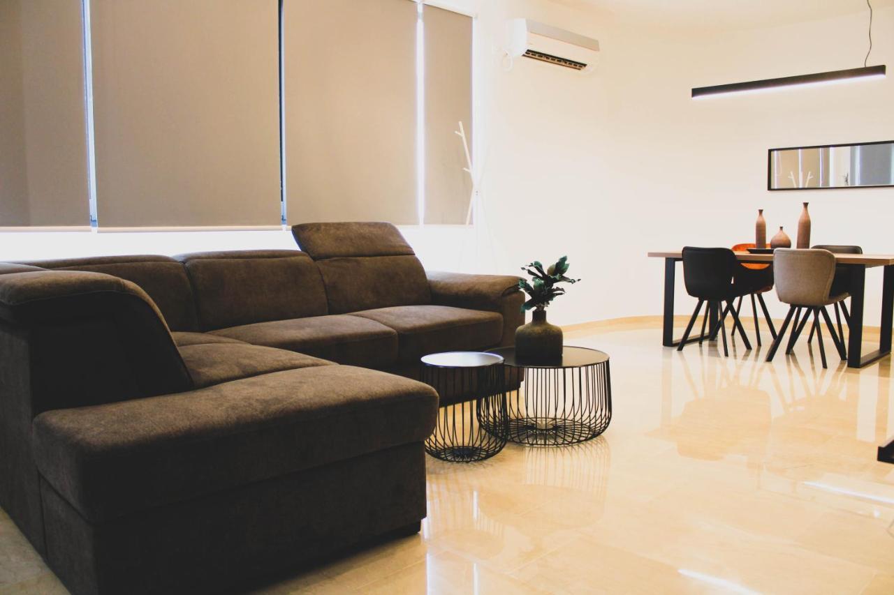 Sunlight - Volos City Center Spacious Modern Apartments מראה חיצוני תמונה
